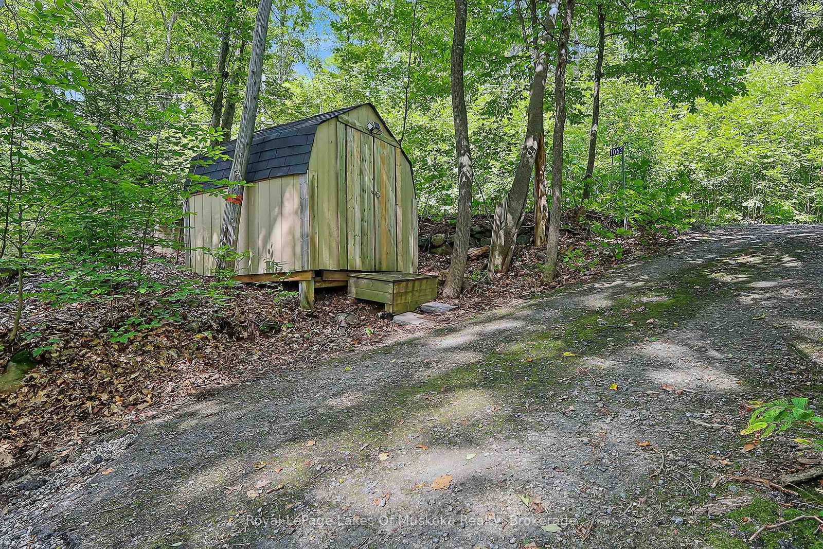 1063 Dickie lake Road • Lake of Bays, ON photo 28
