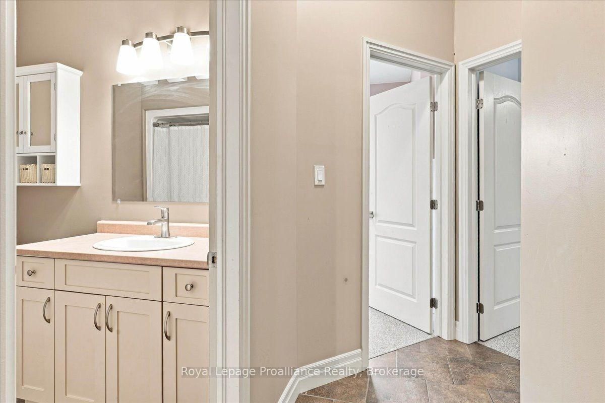 54 Cavendish Drive • Belleville, ON photo 26
