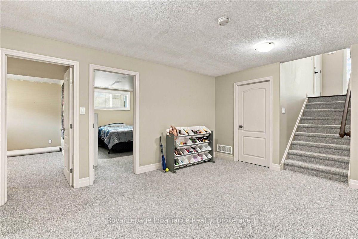 54 Cavendish Drive • Belleville, ON photo 28