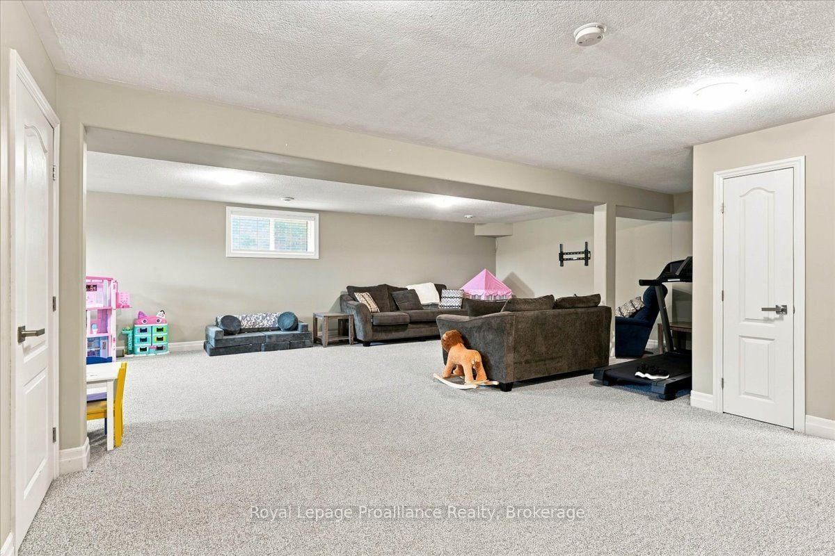 54 Cavendish Drive • Belleville, ON photo 29