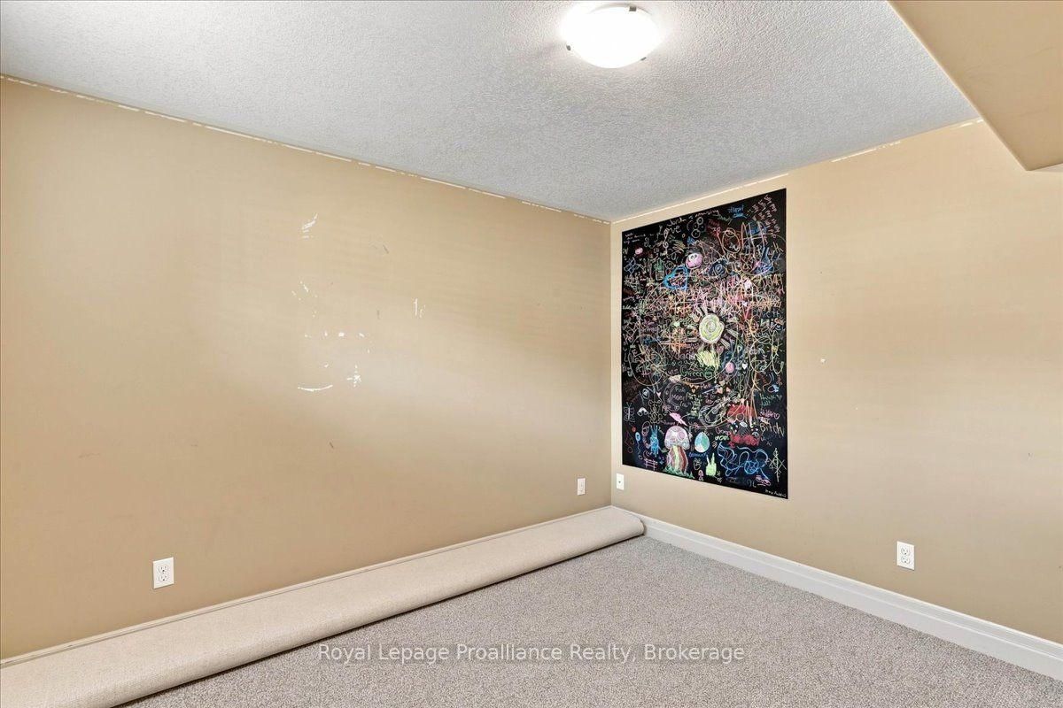 54 Cavendish Drive • Belleville, ON photo 37