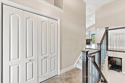 54 Cavendish Drive • Belleville, ON photo 5