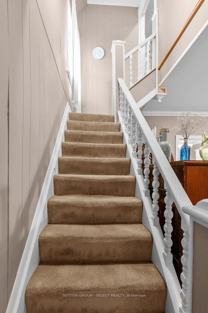 1030 York Street • London East, ON photo 15