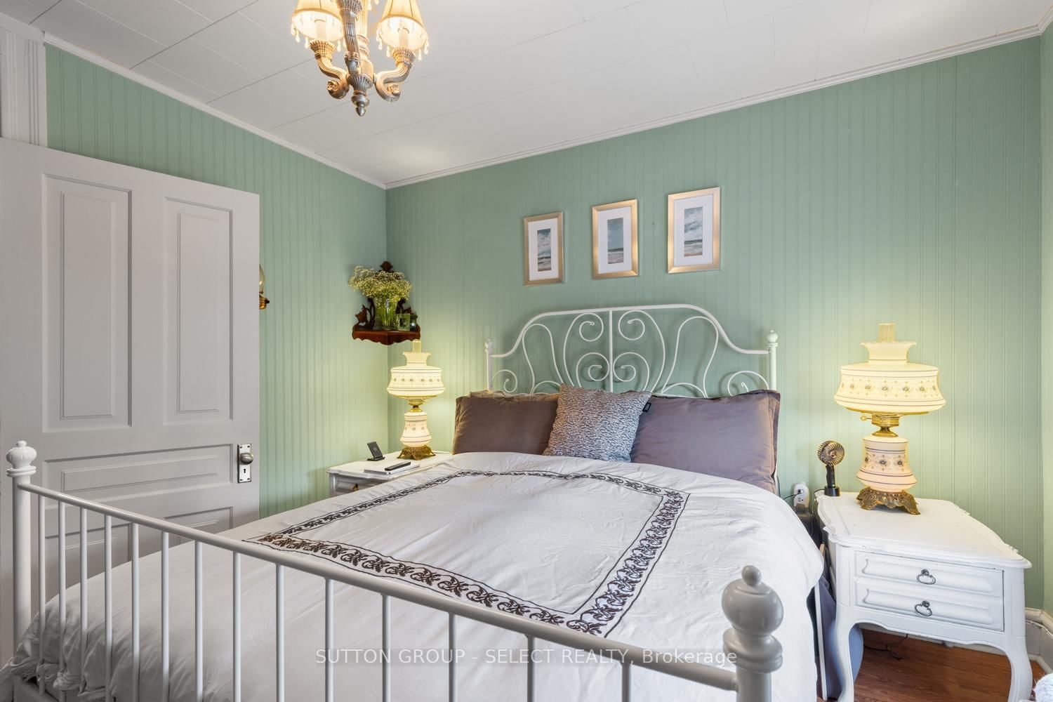 1030 York Street • London East, ON photo 18
