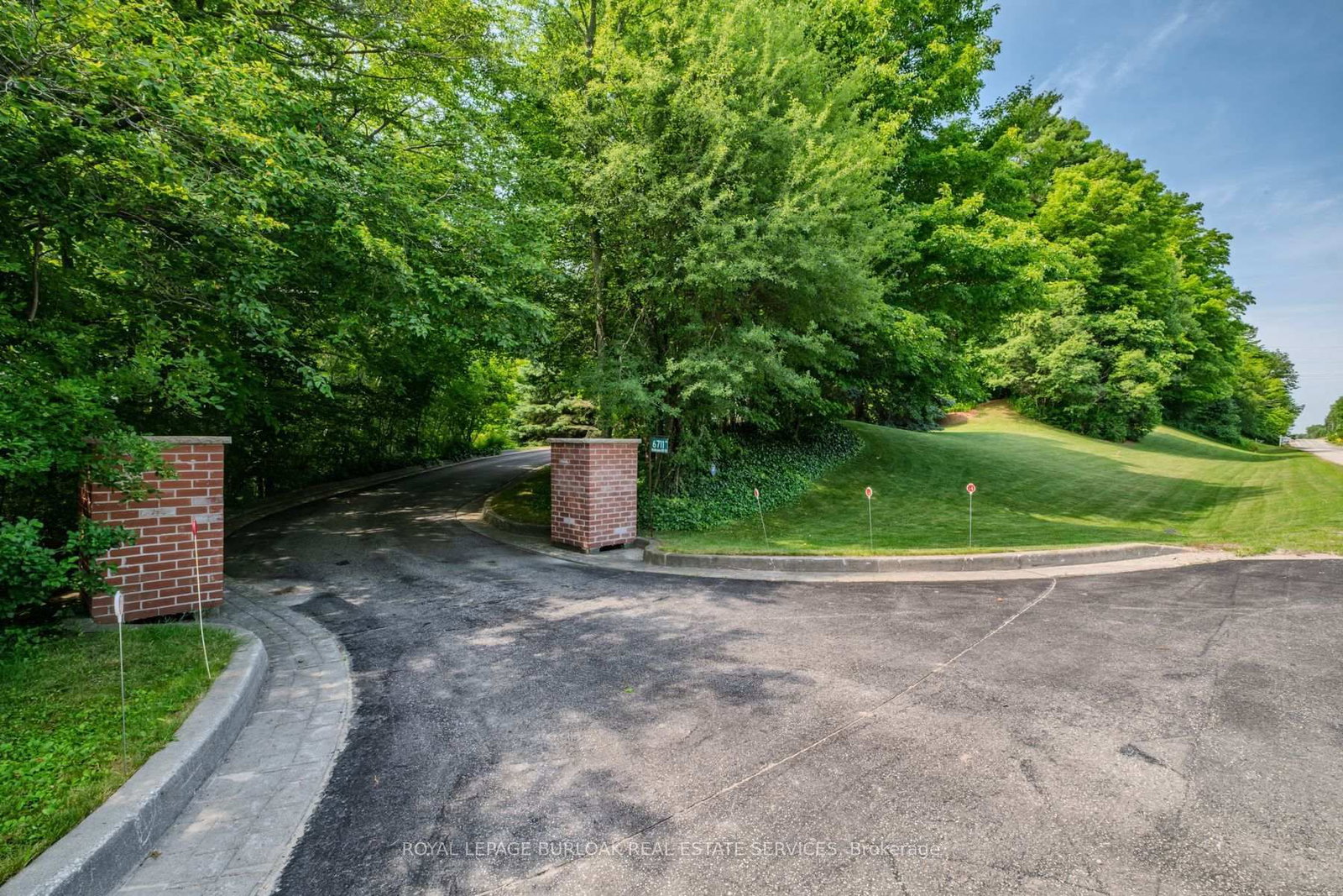 6711 Wellington Road 34 • Puslinch, ON photo 3