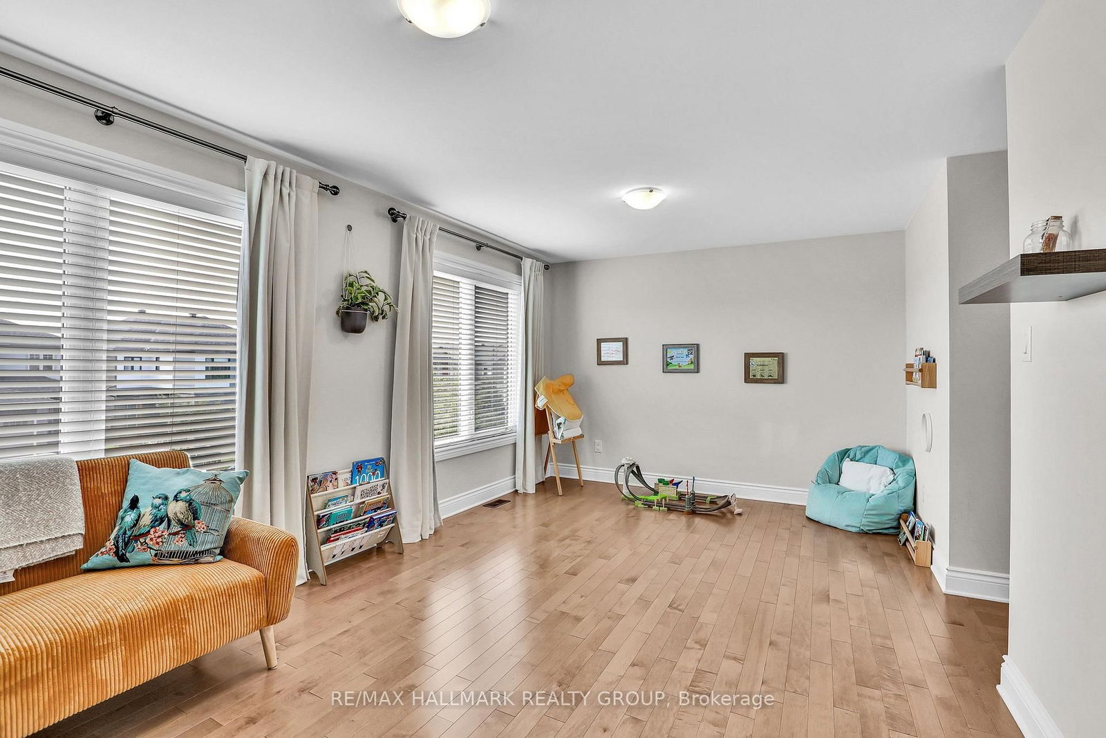58 Zaatiik Grove • Ottawa, ON photo 20