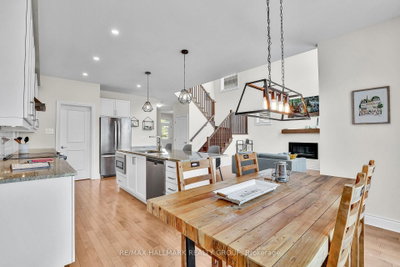 58 Zaatiik Grove • Ottawa, ON photo 6