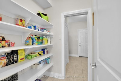58 Zaatiik Grove • Ottawa, ON photo 9