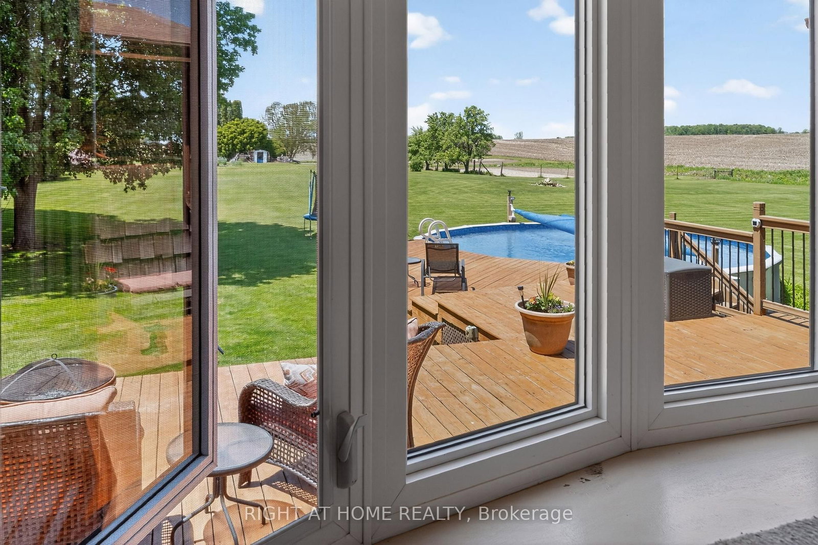 35868 Fingal Line • Southwold, ON photo 20