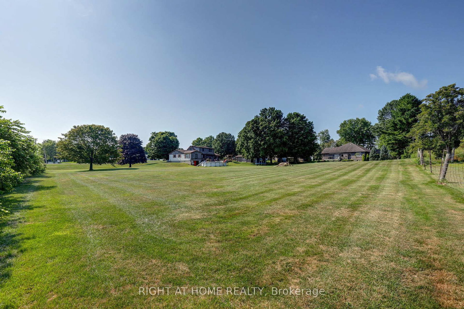 35868 Fingal Line • Southwold, ON photo 47