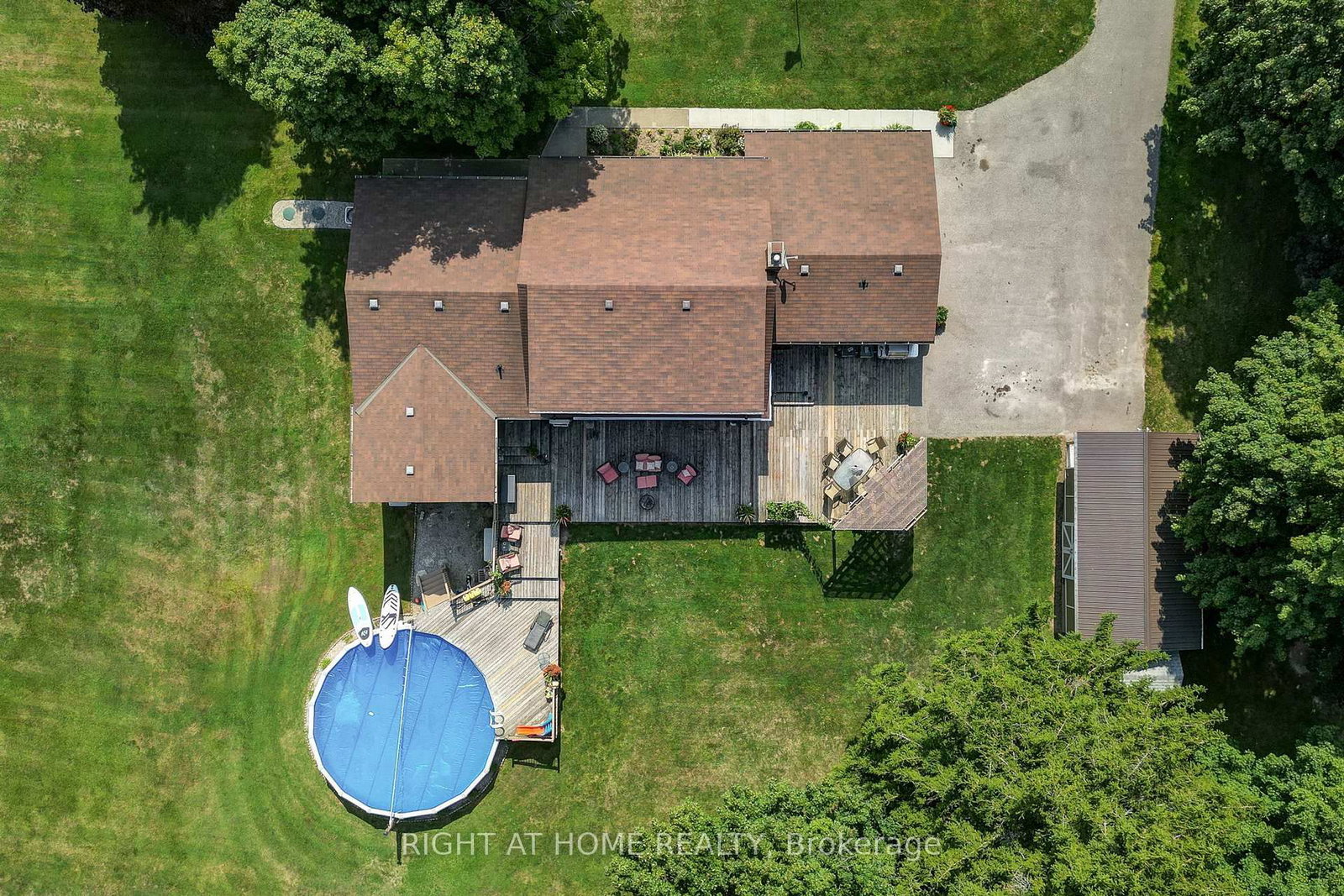 35868 Fingal Line • Southwold, ON photo 49