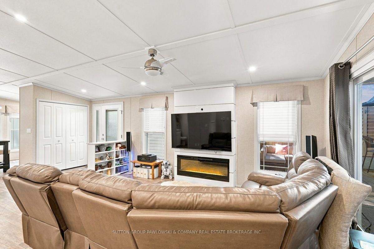 22790 Amiens Road • #56 • Middlesex Centre, ON photo 15