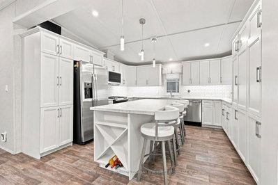 22790 Amiens Road • #56 • Middlesex Centre, ON photo 5