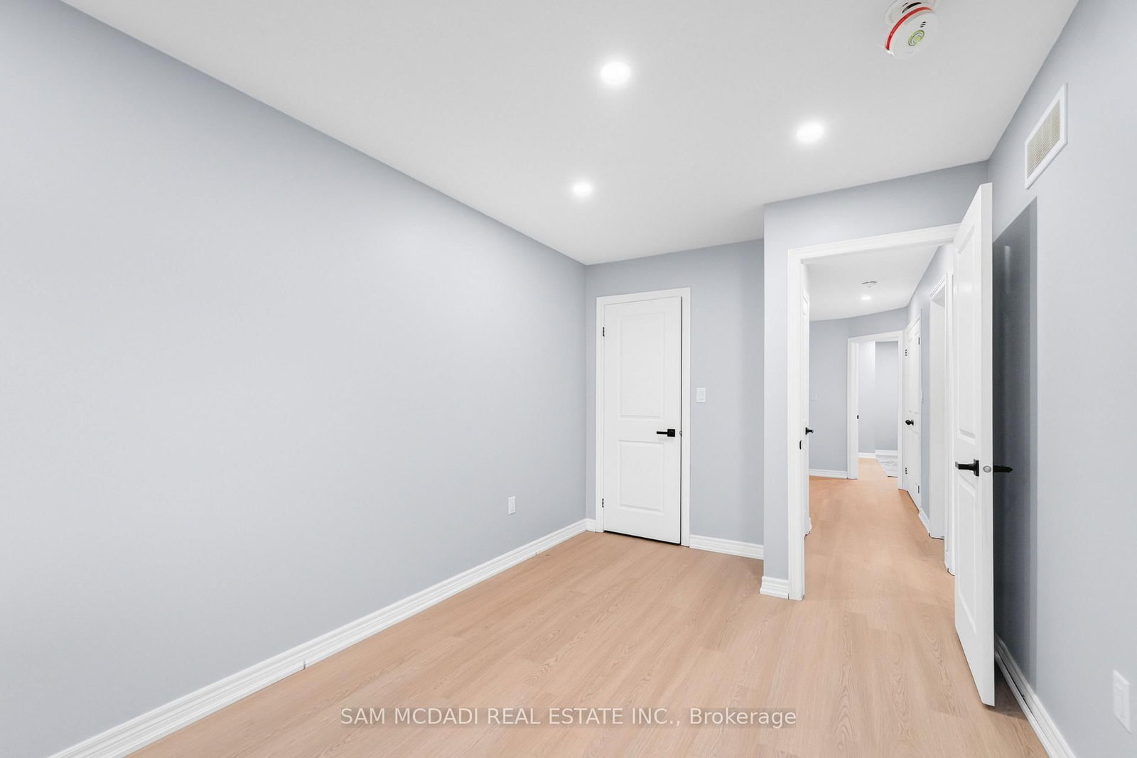 26 Dayman Drive • Hamilton, ON photo 36