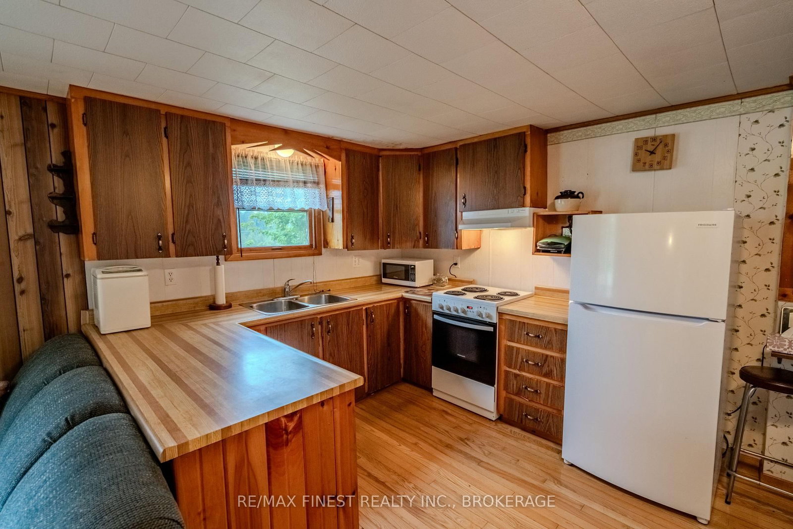 1177 Mountain Road • Plevna, ON photo 12