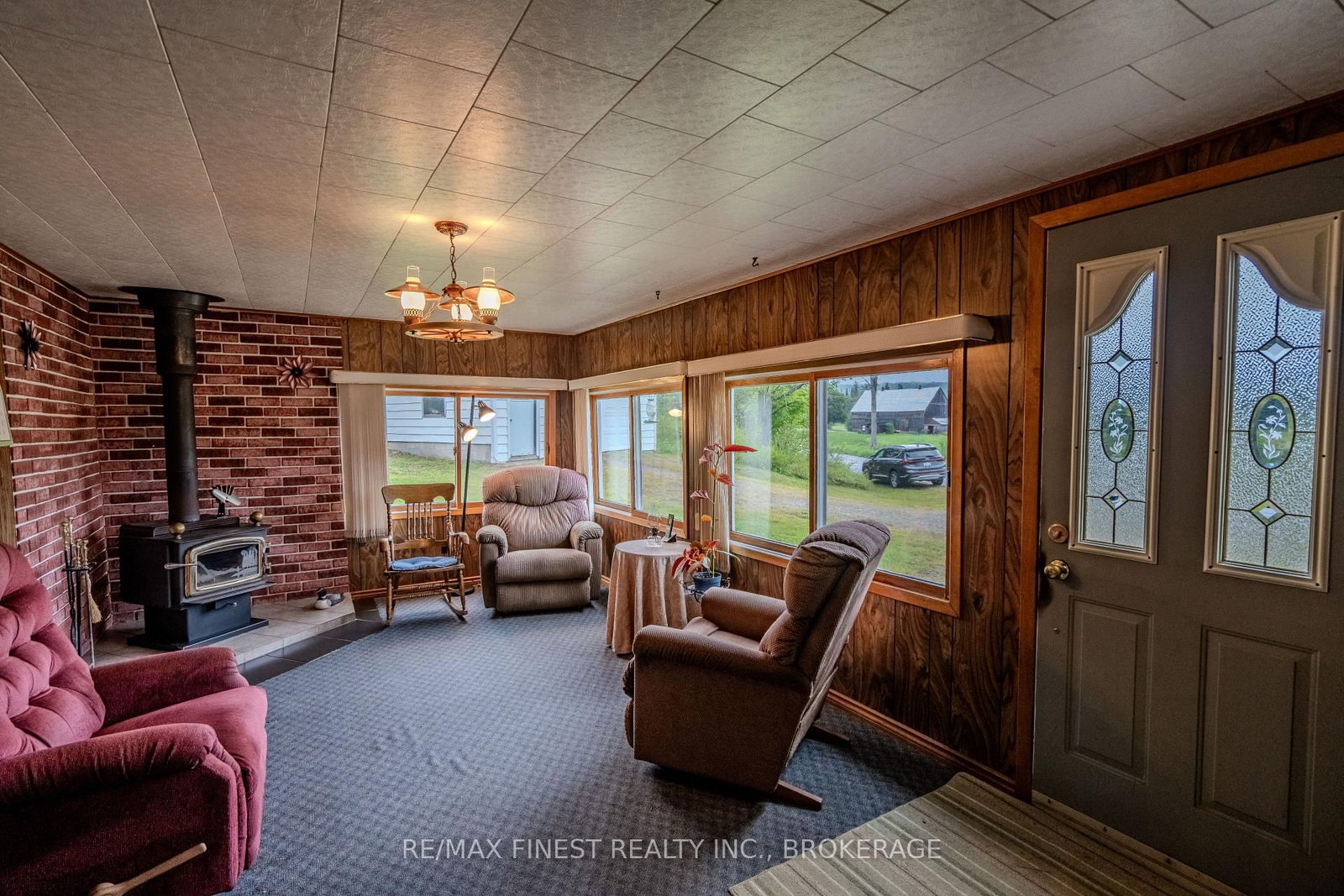 1177 Mountain Road • Plevna, ON photo 5