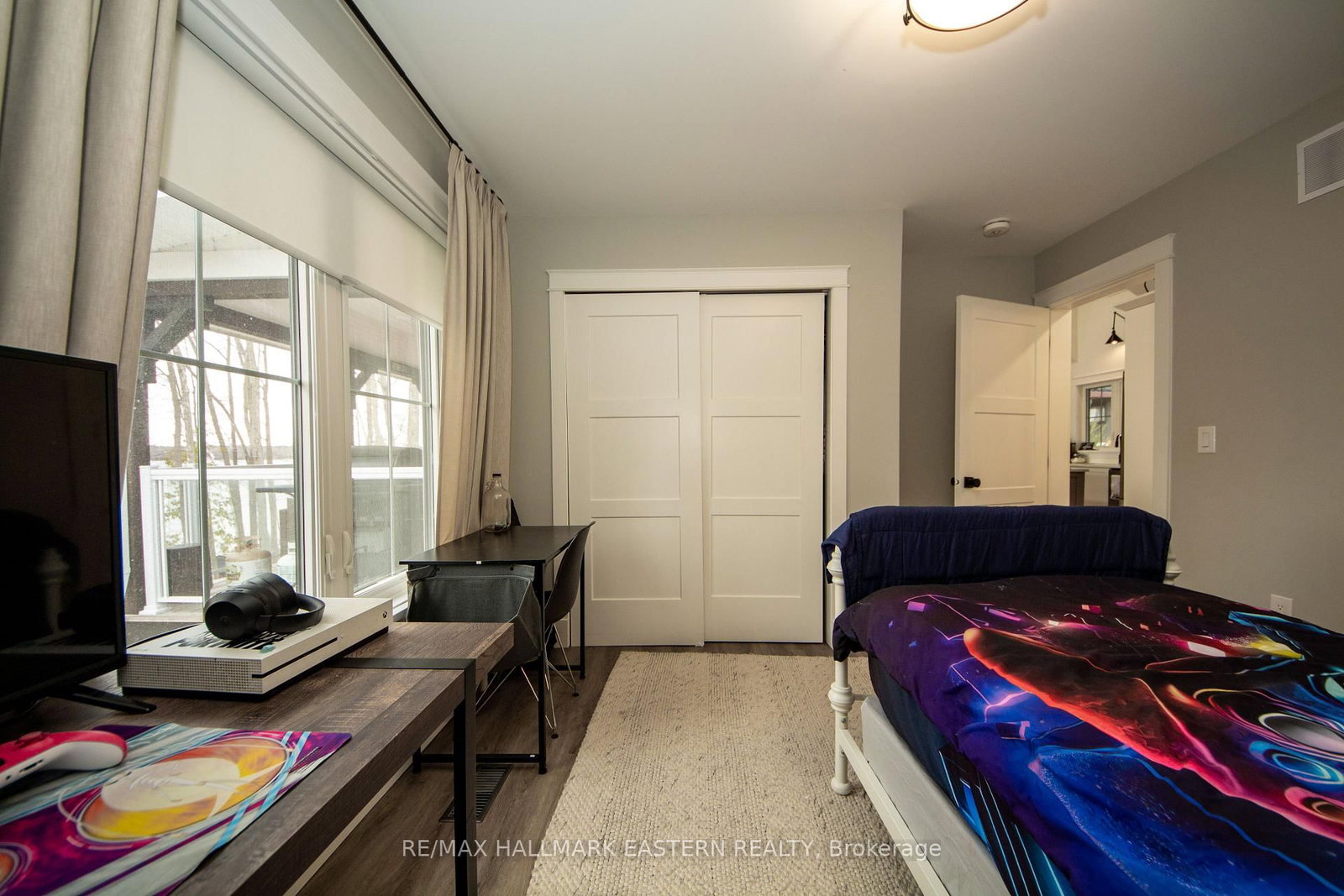24 Rory Drive • Selwyn, ON photo 12