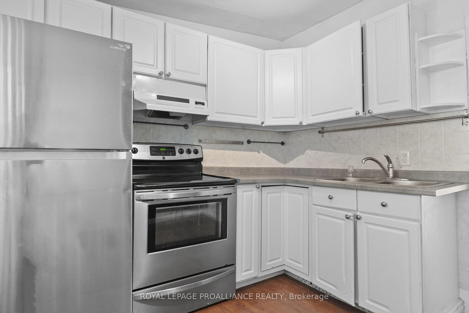 10 Rideau Street • Kingston, ON photo 15