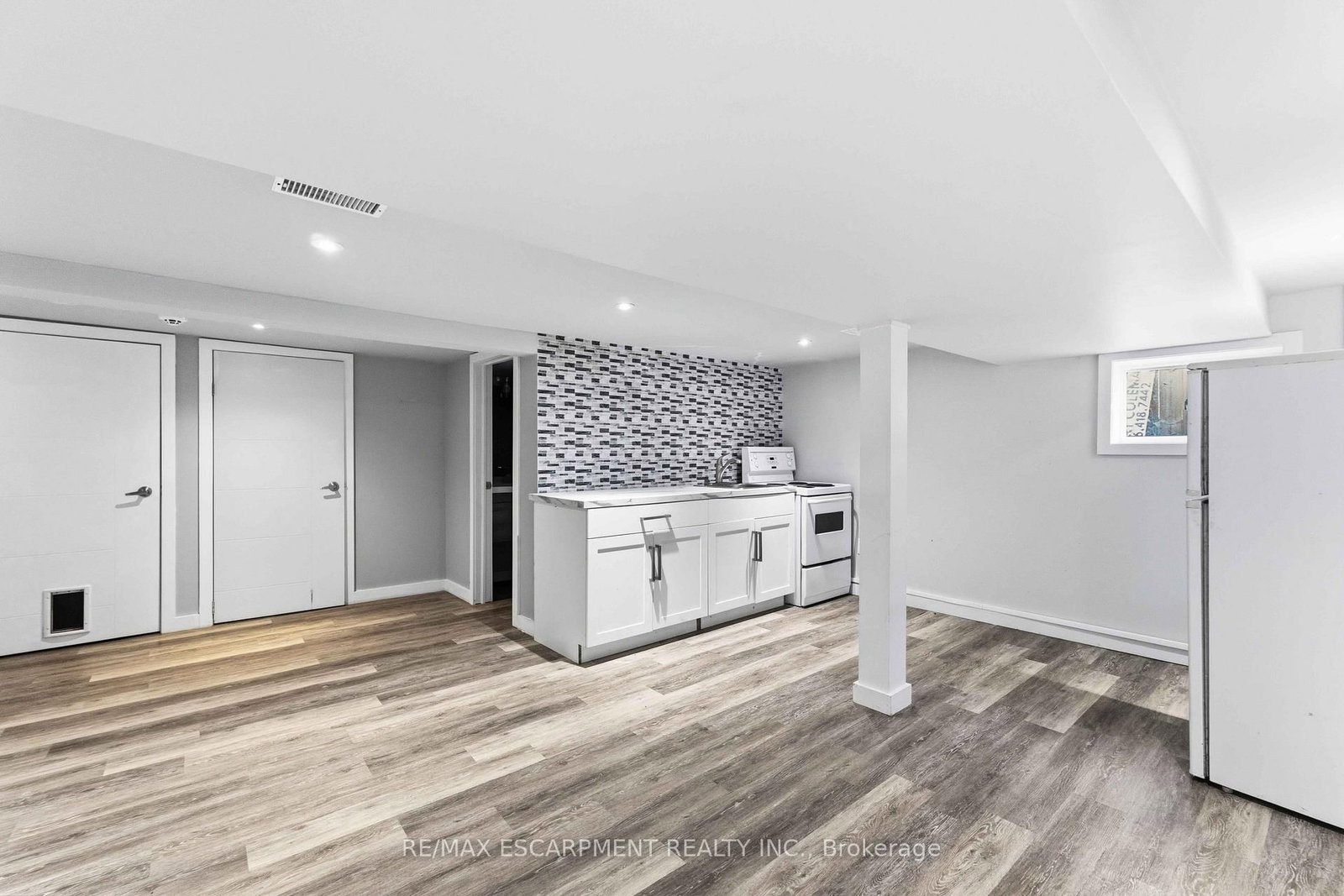 37 Maplecrest Avenue • St. Catharines, ON photo 24