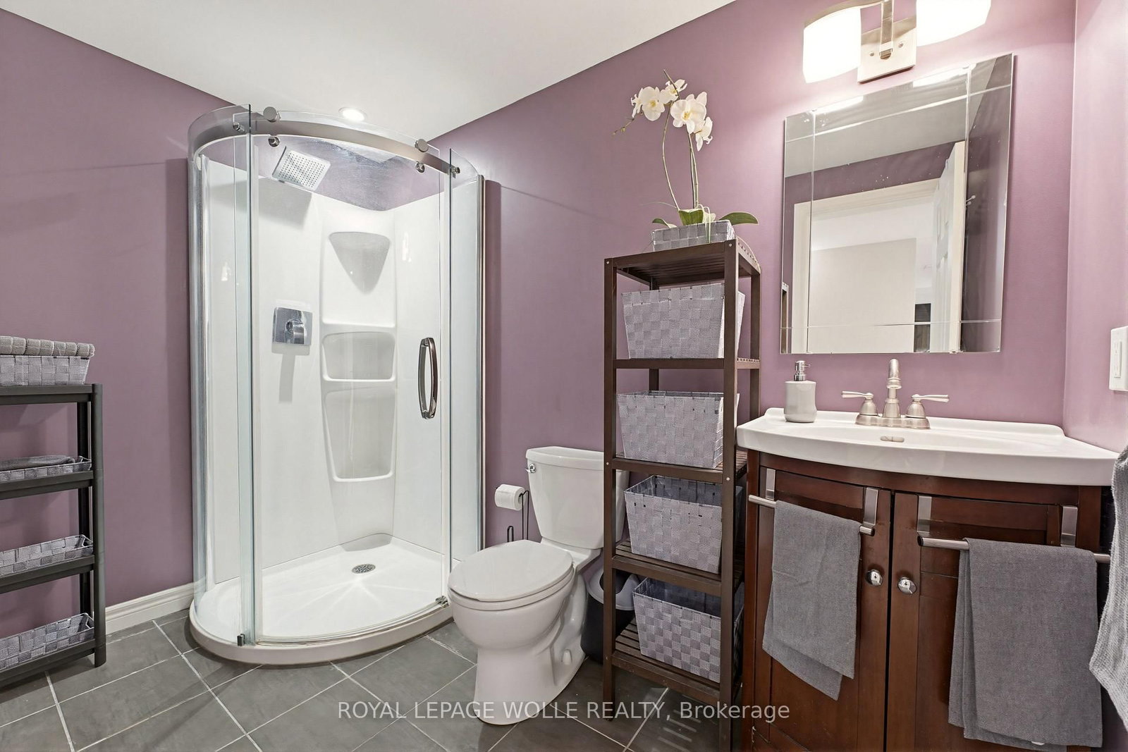 359 Pine Valley Drive • Kitchener, ON photo 37