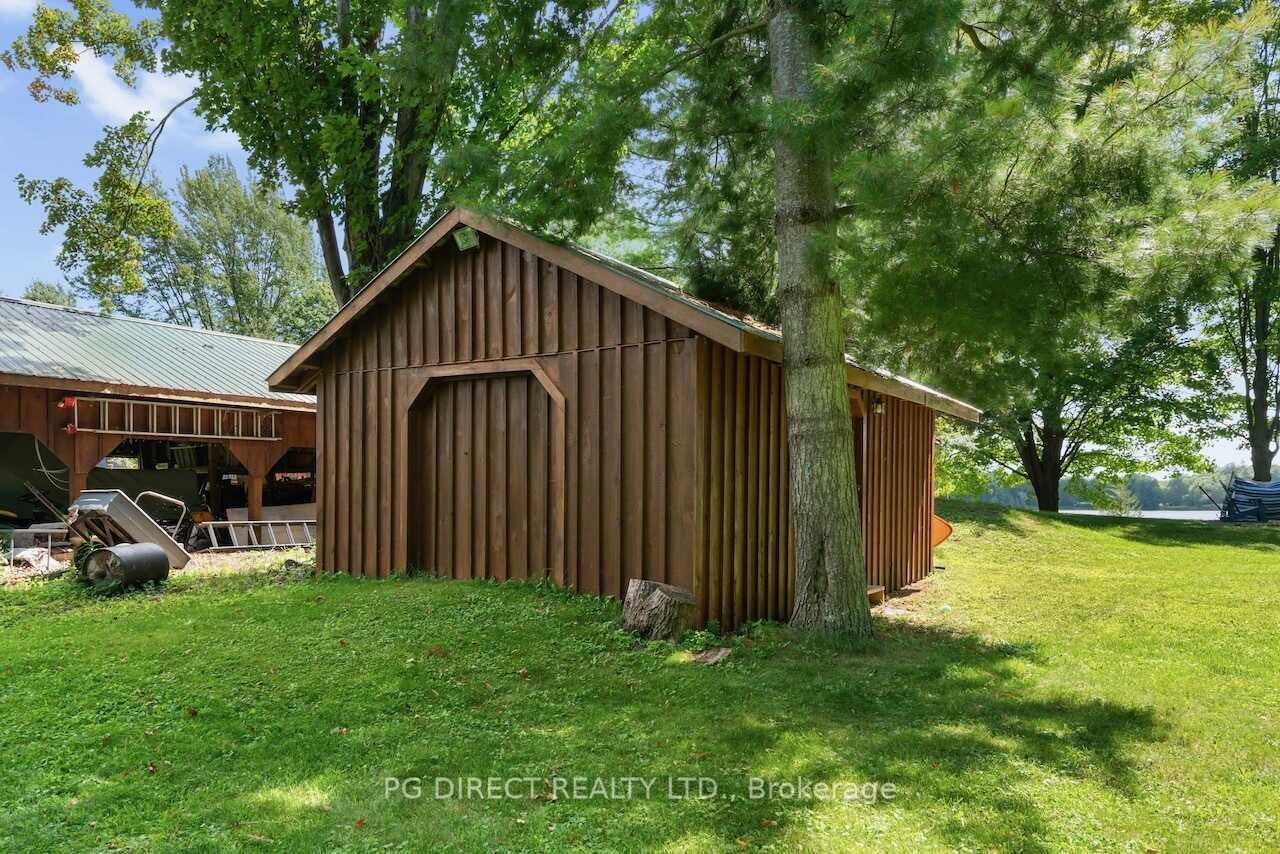 83 Railroad Street • Rideau Lakes, ON photo 9