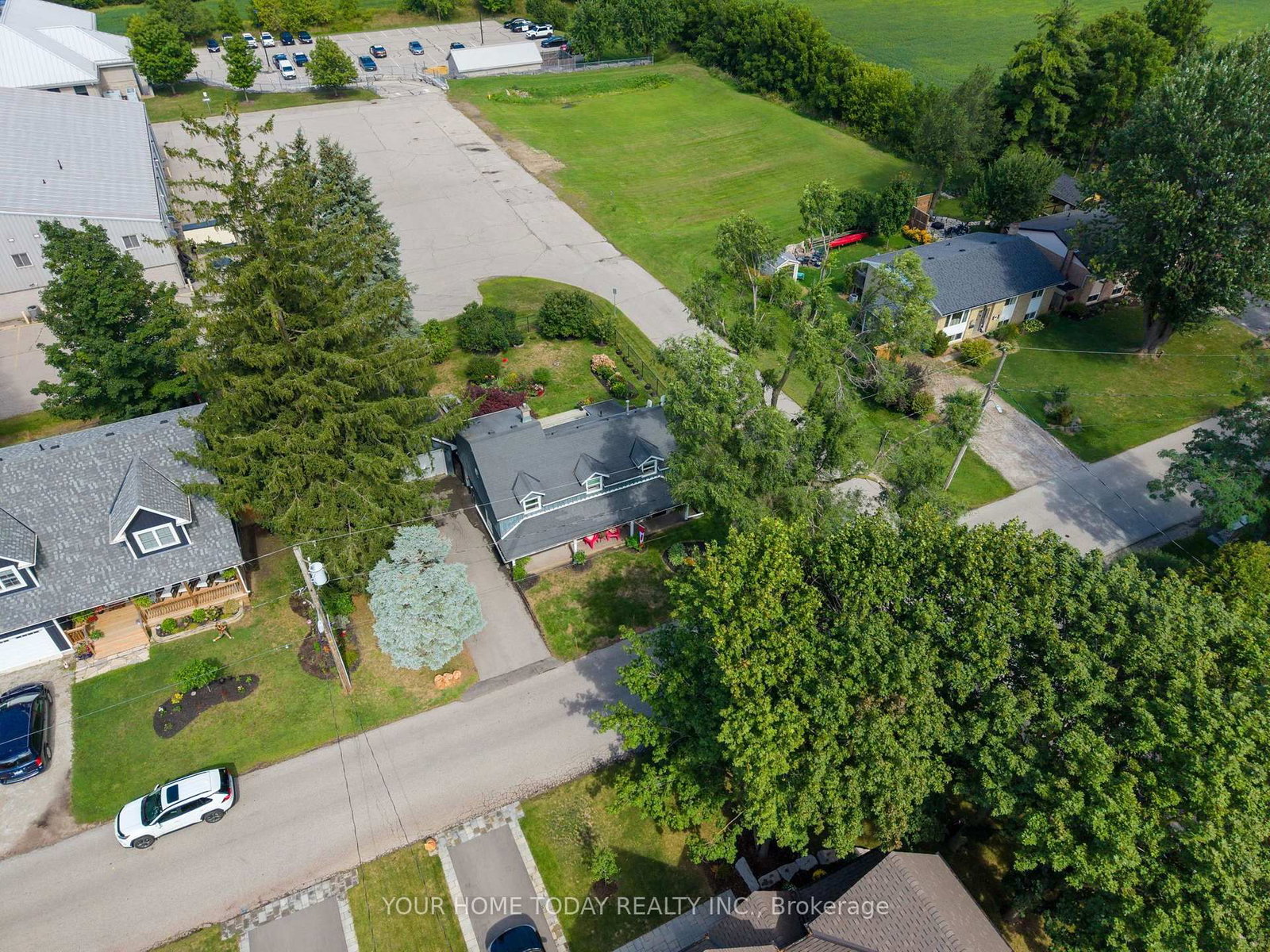 126 Gzowski Street • Guelph/Eramosa, ON photo 5