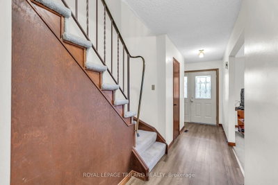 744 Classic Drive • London East, ON photo 4