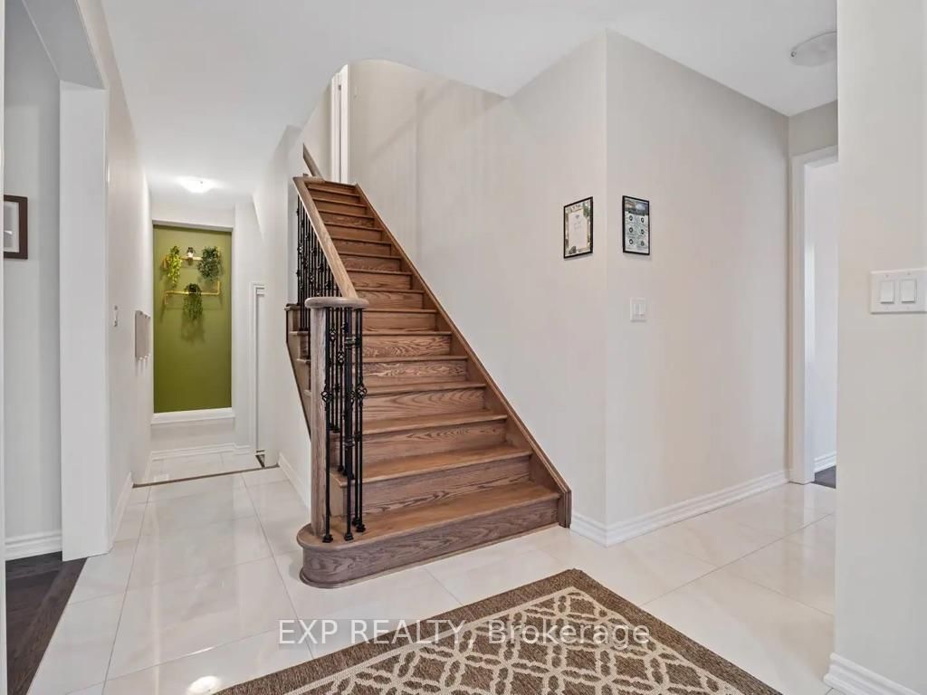 2 Sun Haven Lane • Thorold, ON photo 18