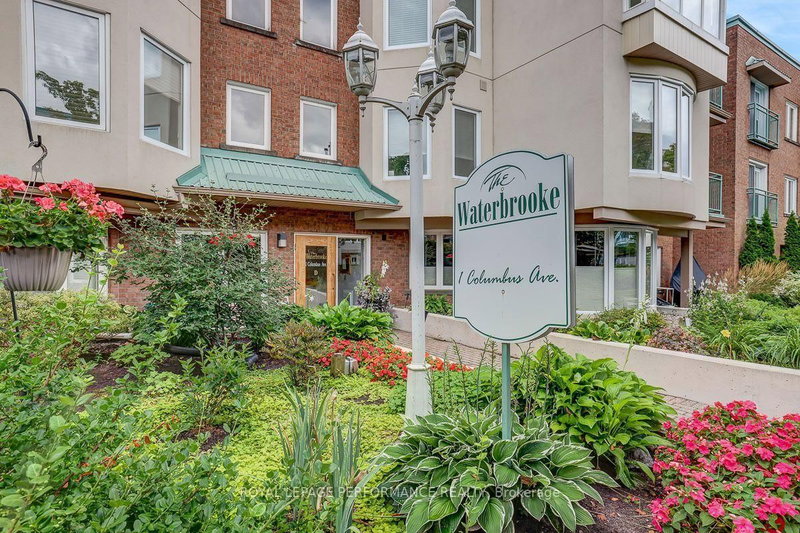 401D - 1 Columbus Avenue