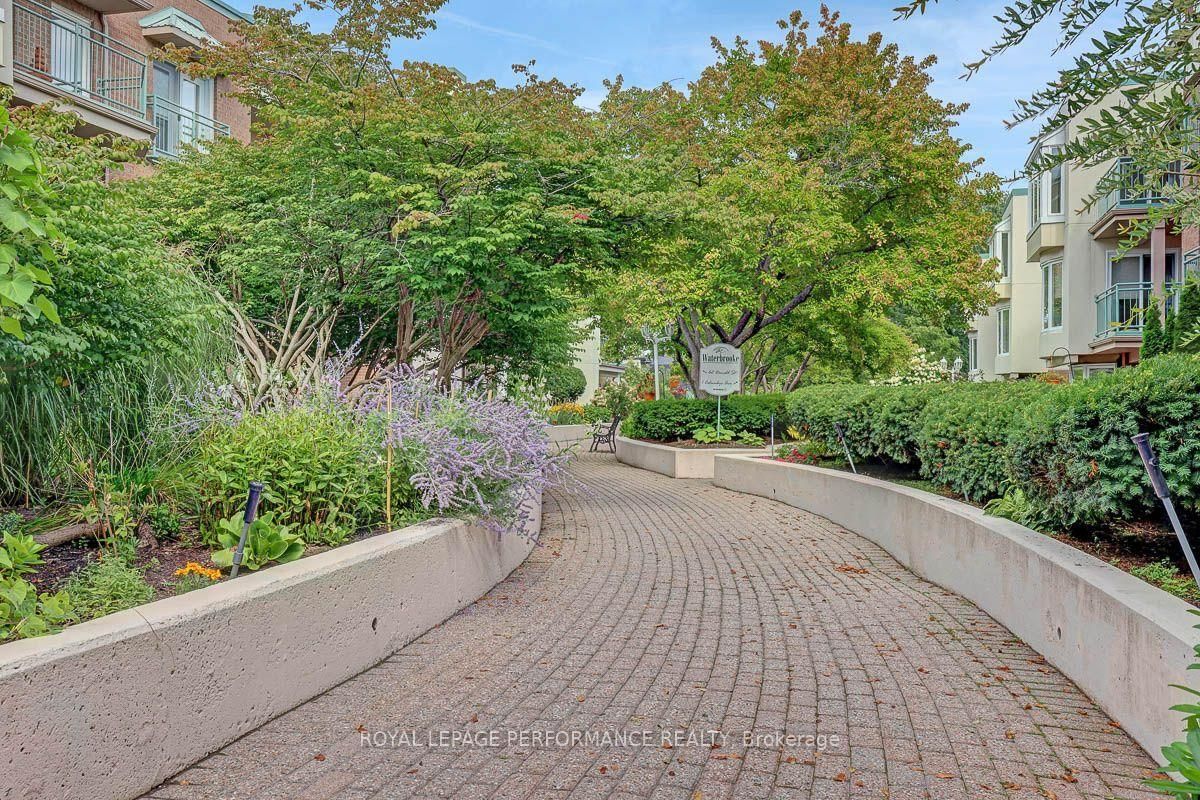 1 Columbus Avenue • #401D • Ottawa, ON photo 35