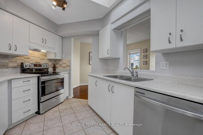 1 Columbus Avenue • #401D • Ottawa, ON photo 5