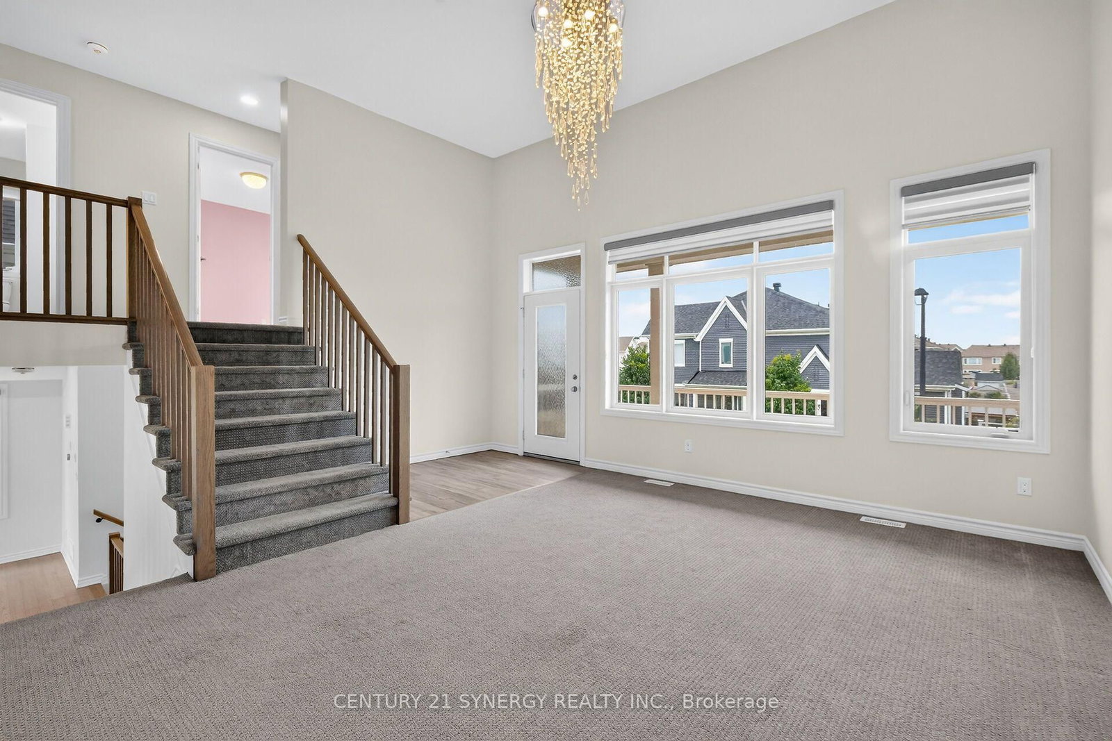 124 Des Aubrais Crescent • Ottawa, ON photo 22