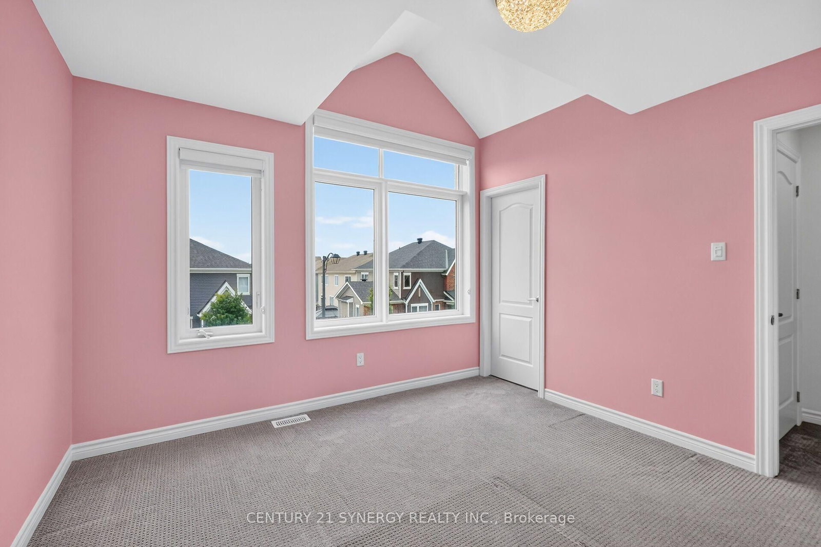124 Des Aubrais Crescent • Ottawa, ON photo 26