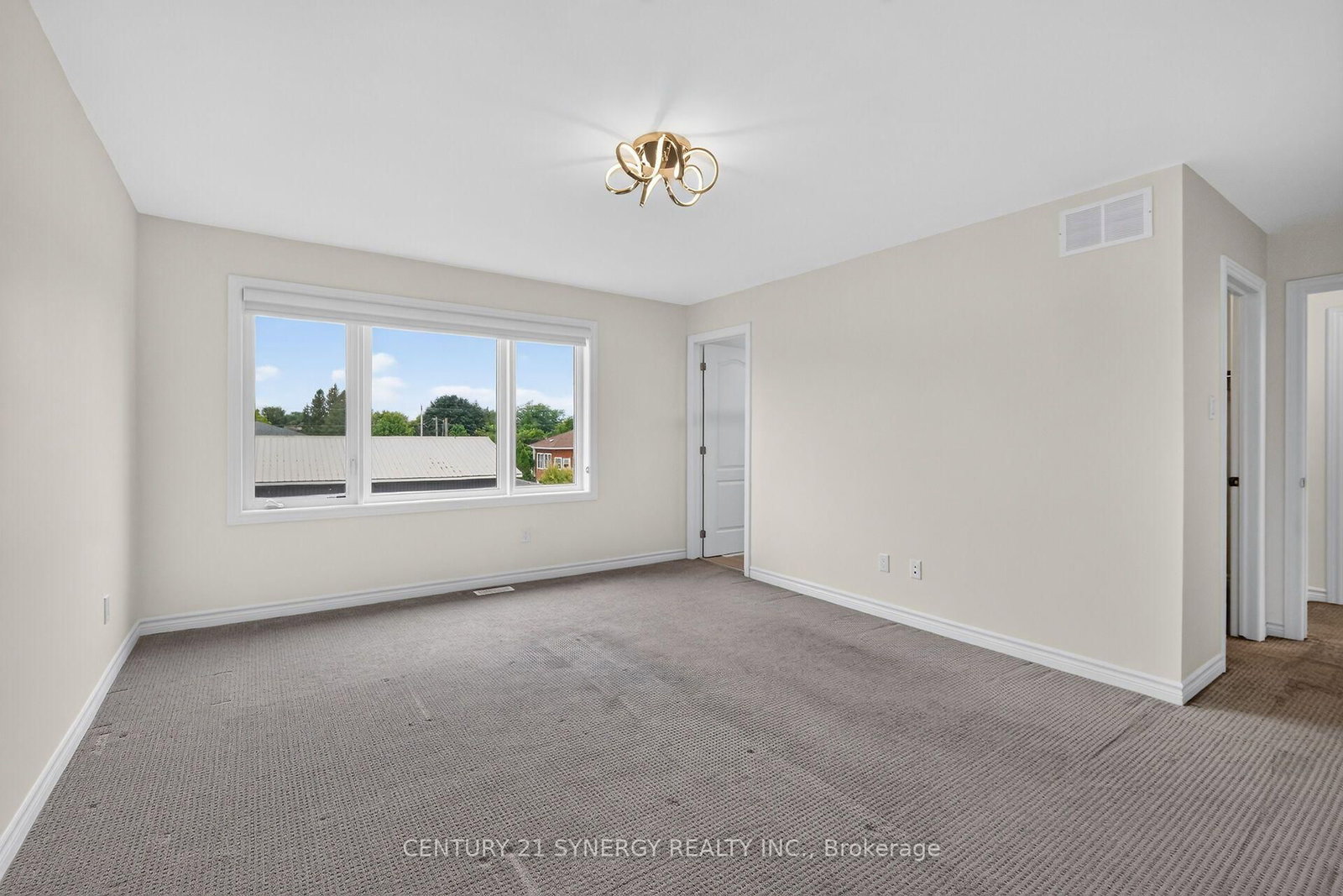 124 Des Aubrais Crescent • Ottawa, ON photo 32