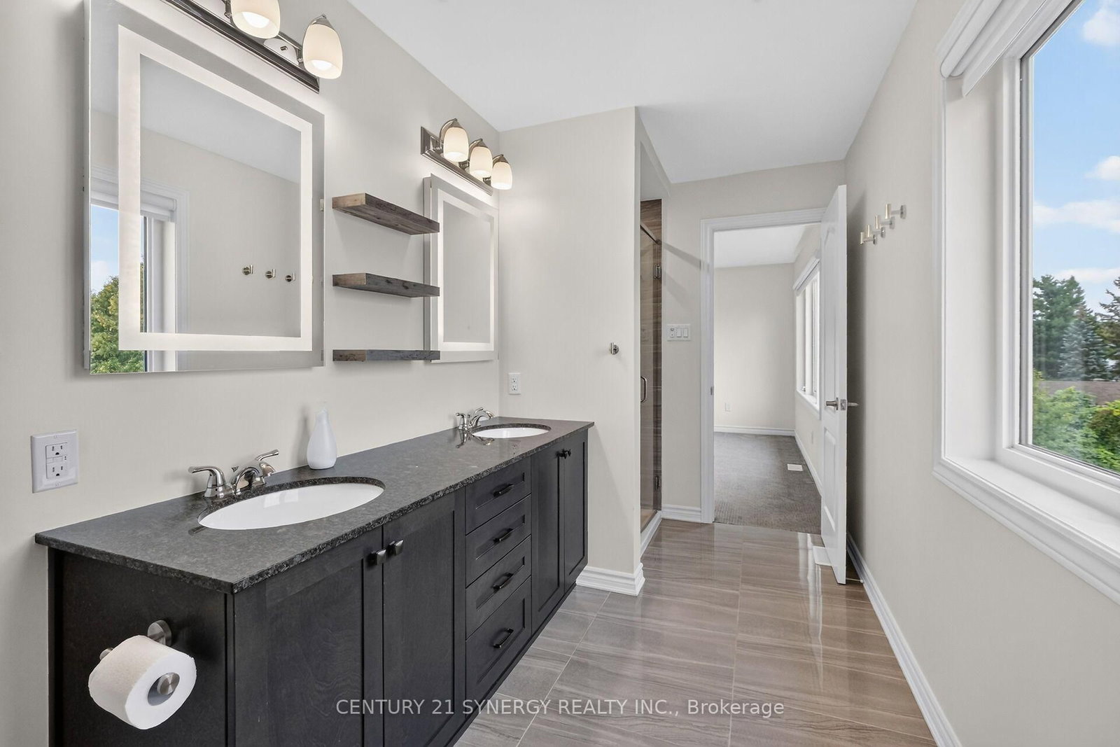 124 Des Aubrais Crescent • Ottawa, ON photo 36