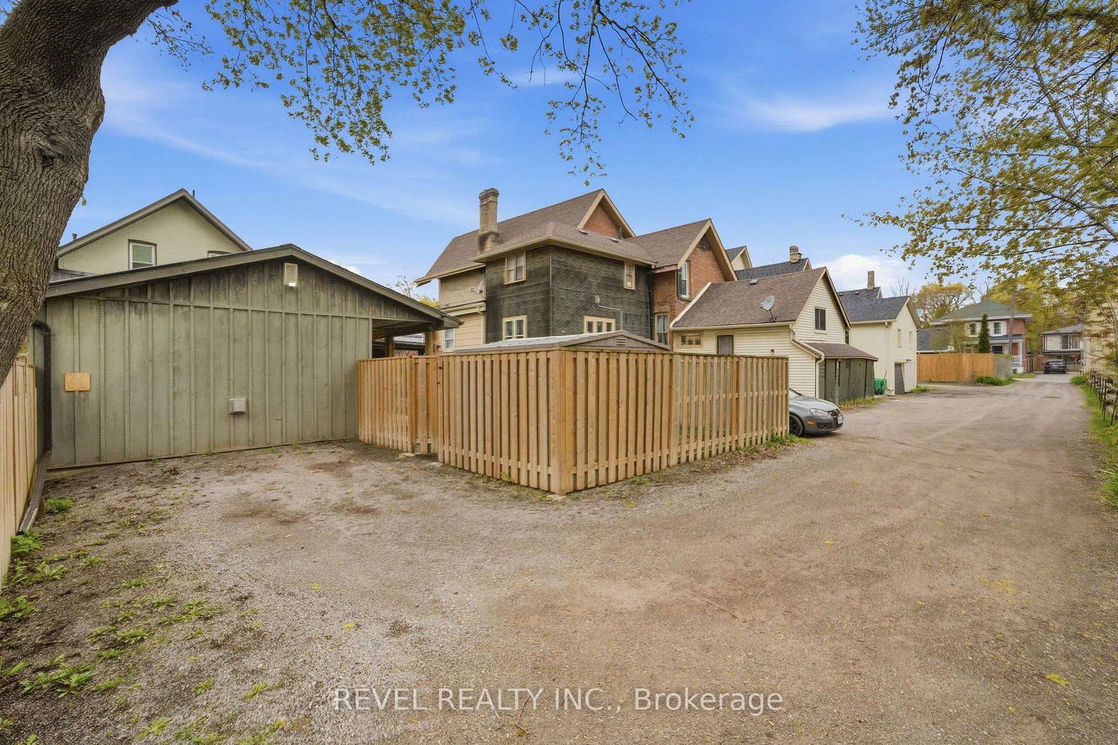 52 Cambridge Street N • Kawartha Lakes, ON photo 45