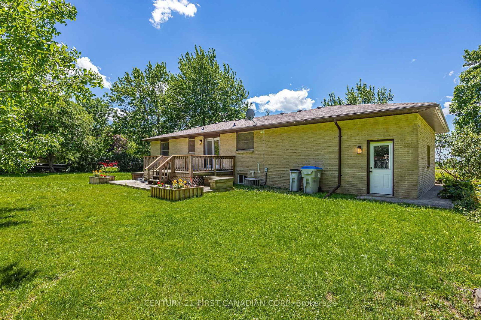 34314 Denfield Road • Lucan Biddulph, ON photo 38