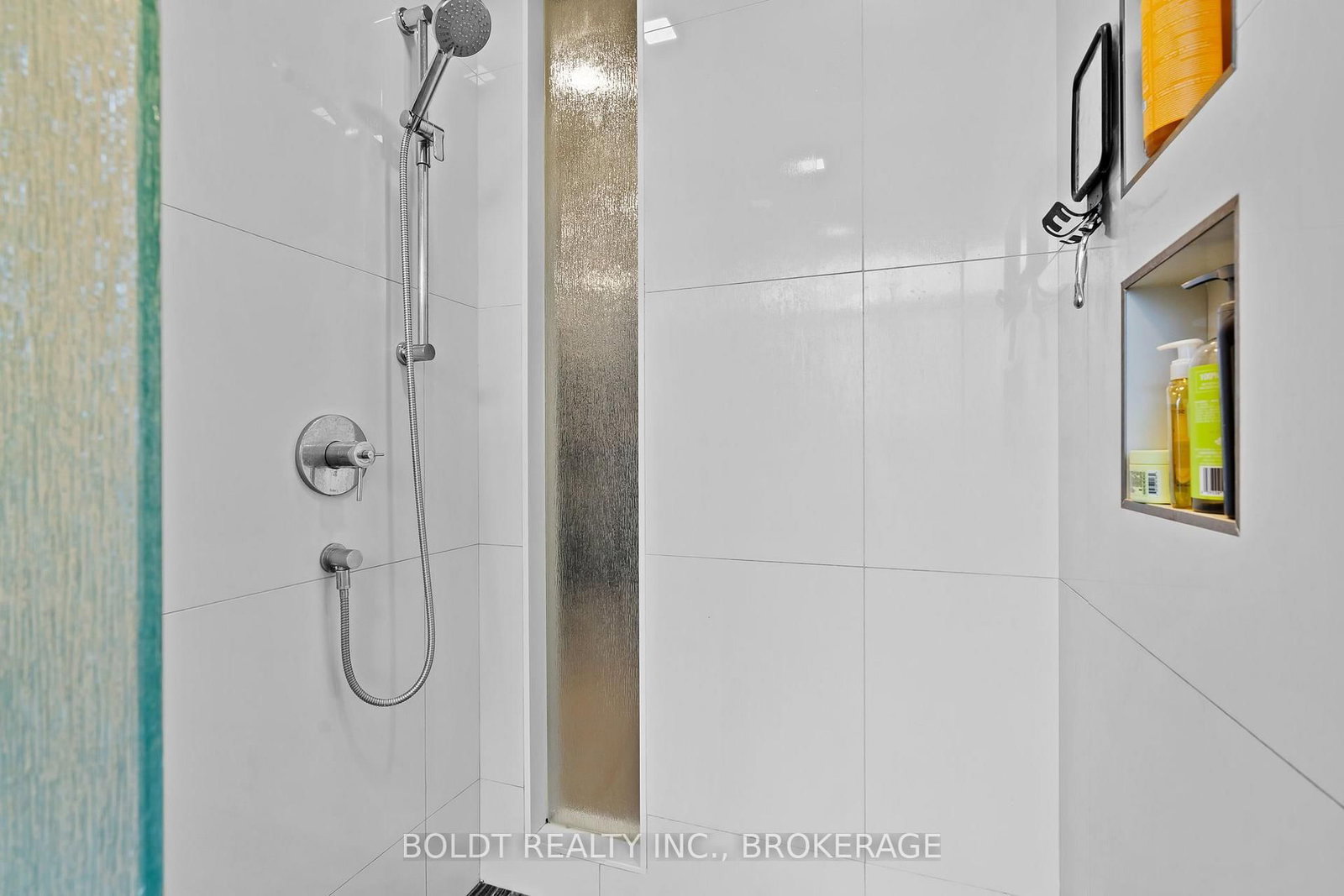 90 Videl Crescent N • St. Catharines, ON photo 20