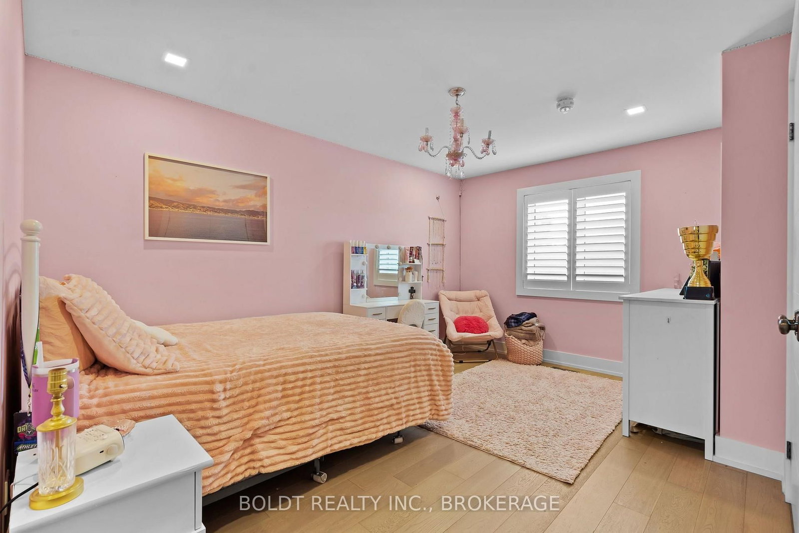 90 Videl Crescent N • St. Catharines, ON photo 25