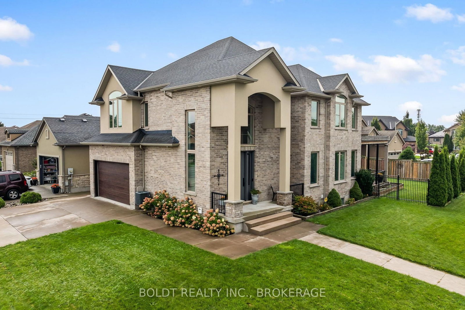90 Videl Crescent N • St. Catharines, ON photo 42