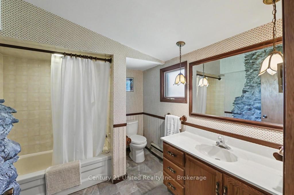 803 Sidney Drive • Selwyn, ON photo 18
