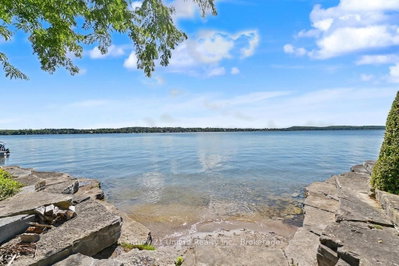 803 Sidney Drive • Selwyn, ON photo 4