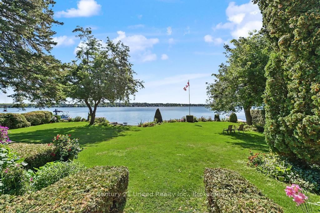 803 Sidney Drive • Selwyn, ON photo 5