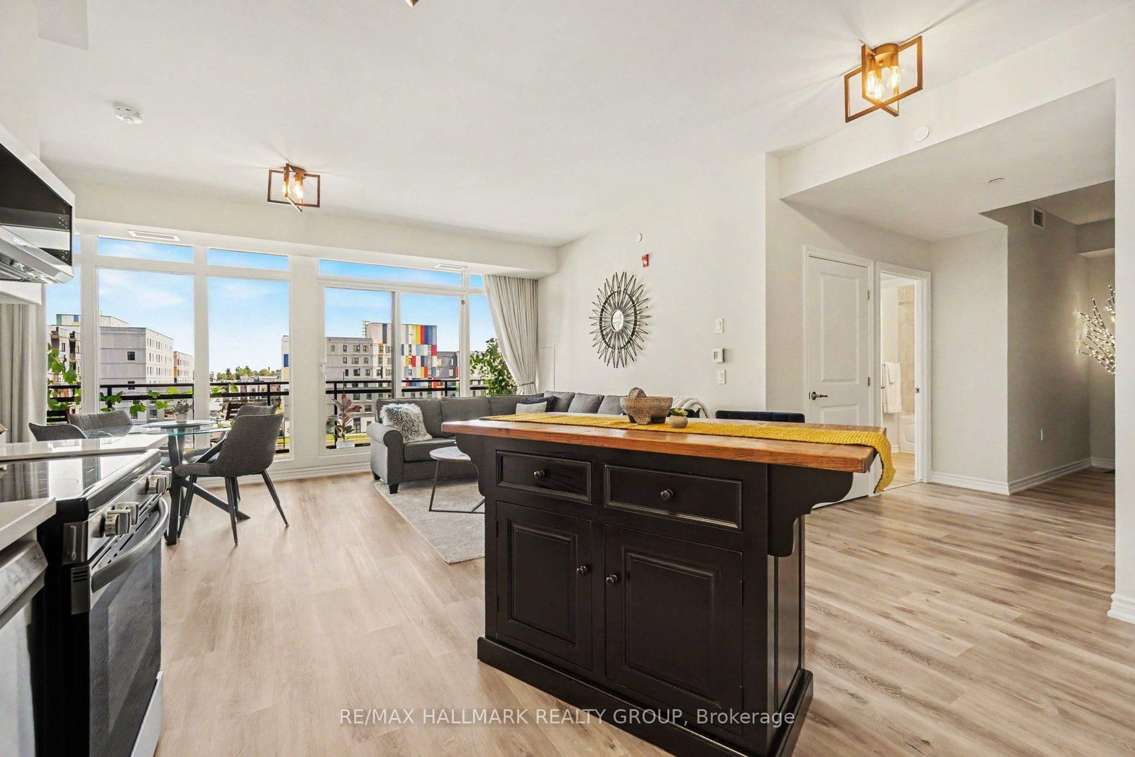 397 Codds Road • #508 • Ottawa, ON photo 5