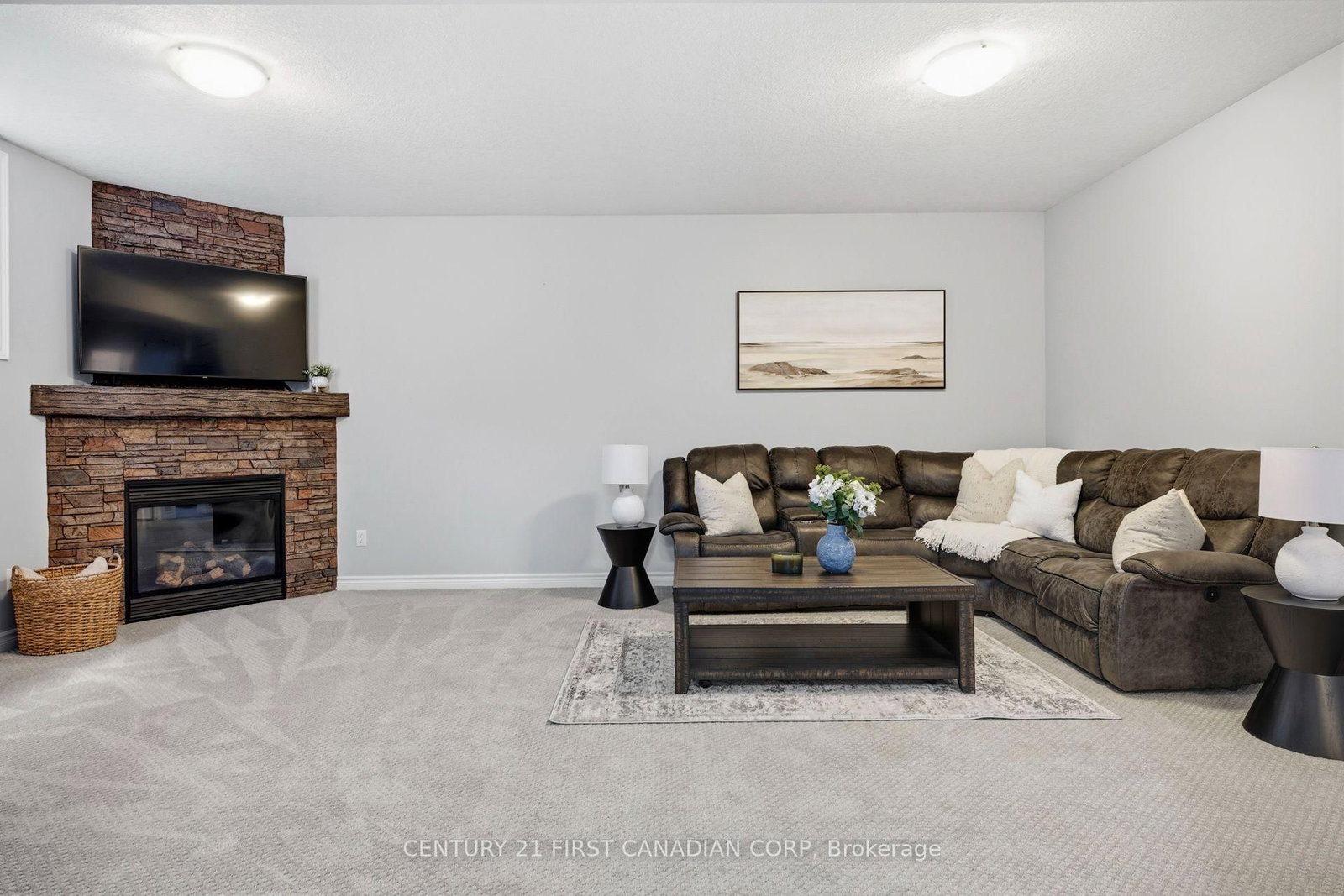 292 Walnut Street • Lucan Biddulph, ON photo 20