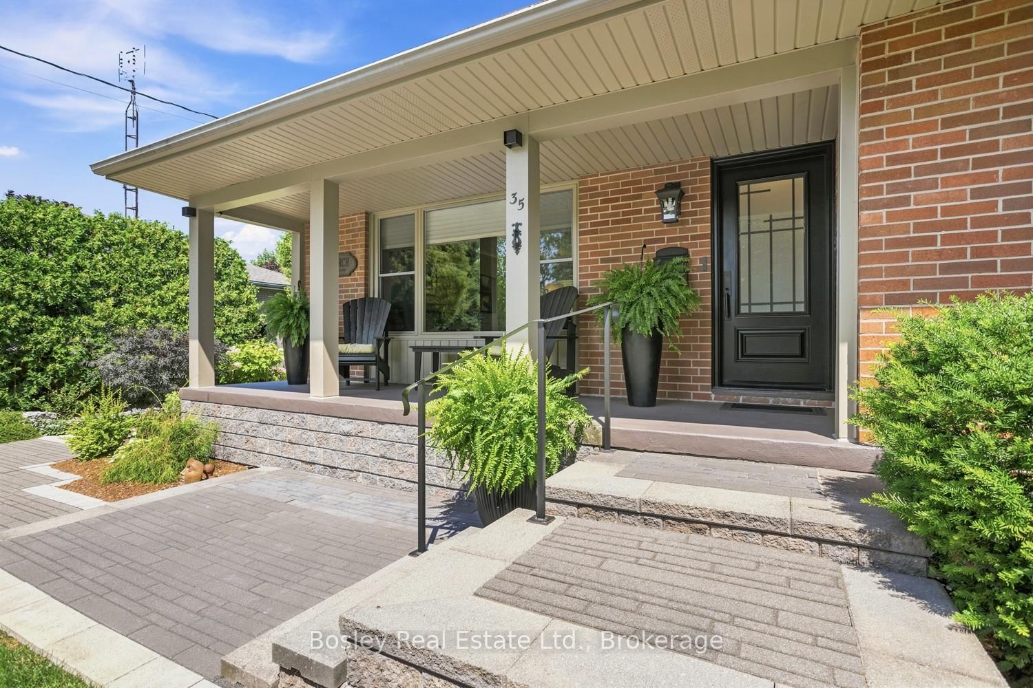 35 Trefusis Street • Port Hope, ON photo 4