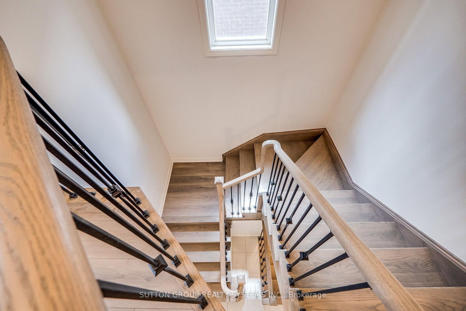 59 Hager Crek Terrace • Hamilton, ON photo 24