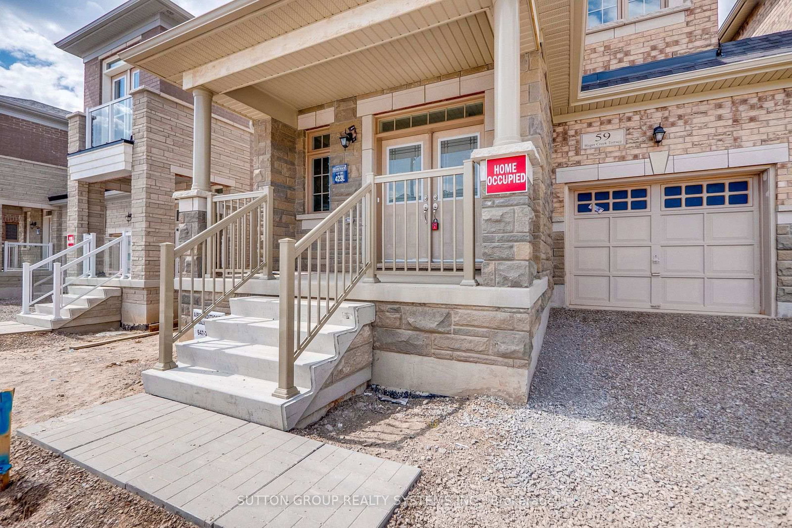 59 Hager Crek Terrace • Hamilton, ON photo 4