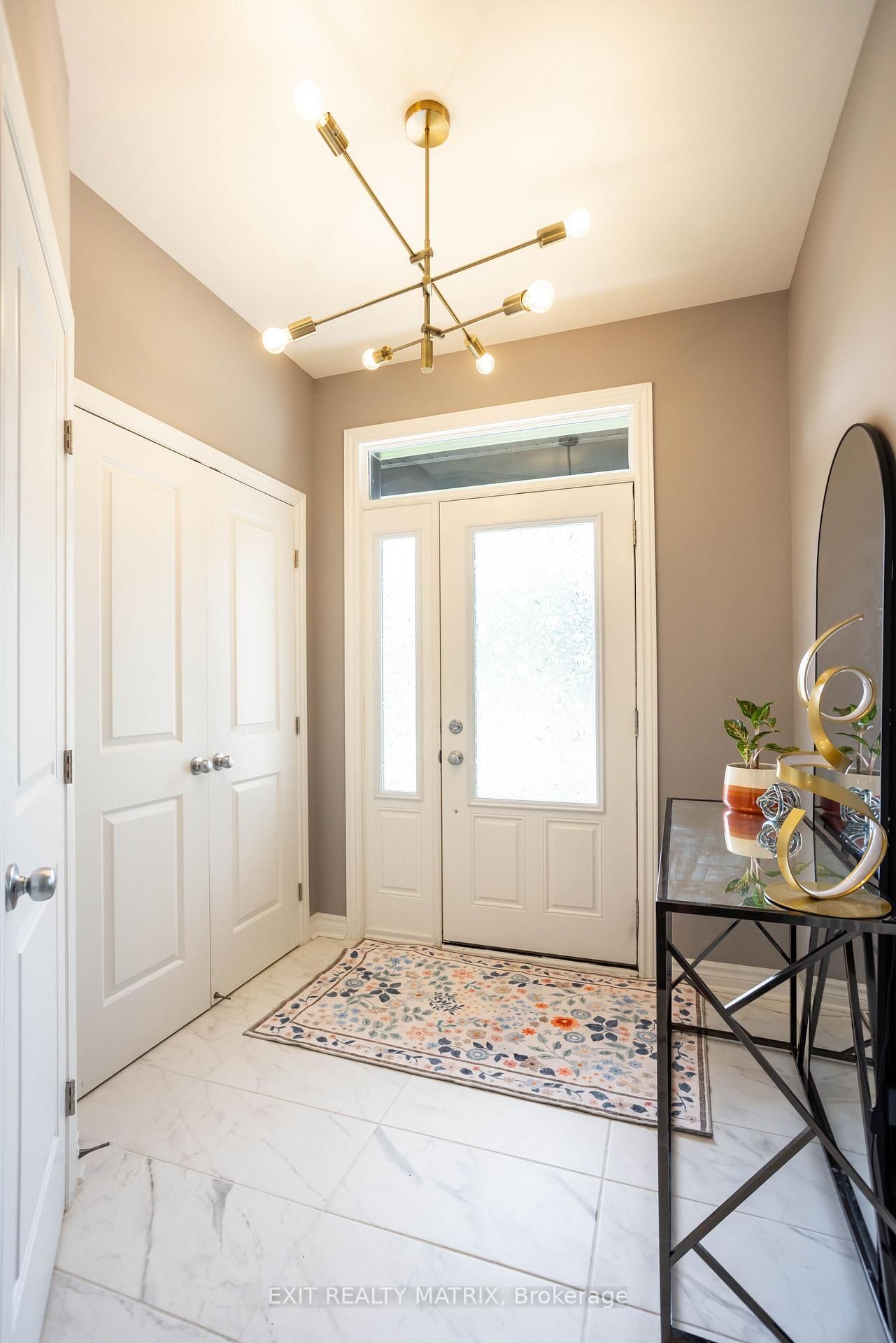 857 Cologne Street • Russell, ON photo 4