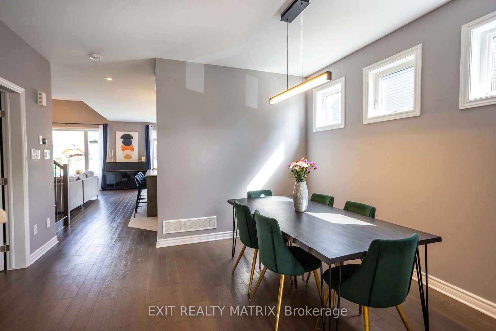 857 Cologne Street • Russell, ON photo 5